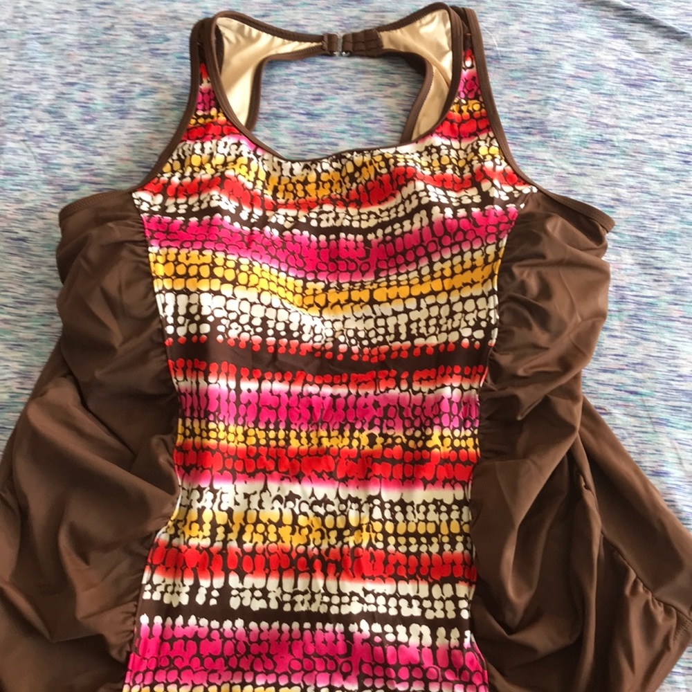 NWT Tankini top